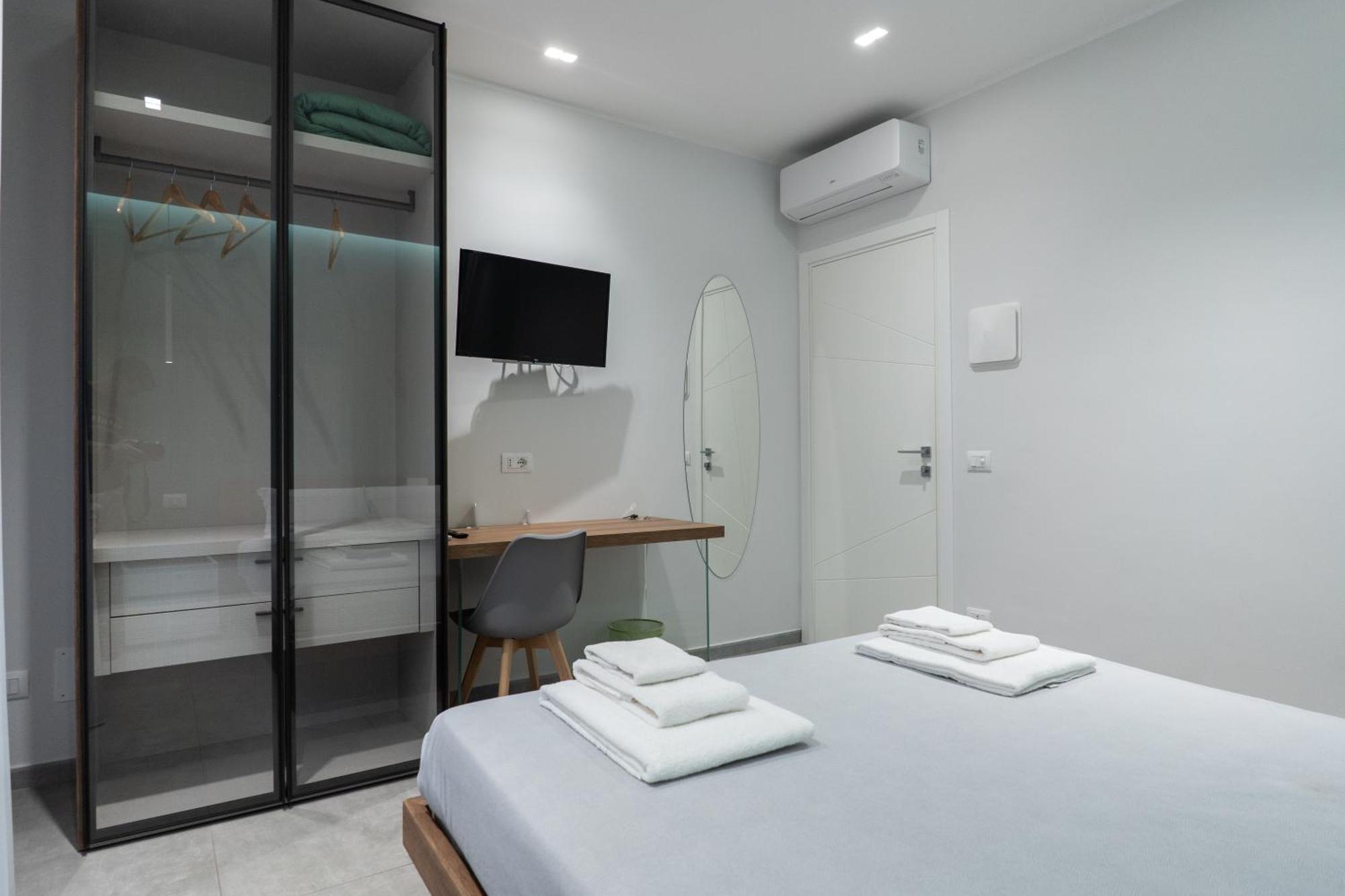 Catania E Dintorni Living Rooms ภายนอก รูปภาพ